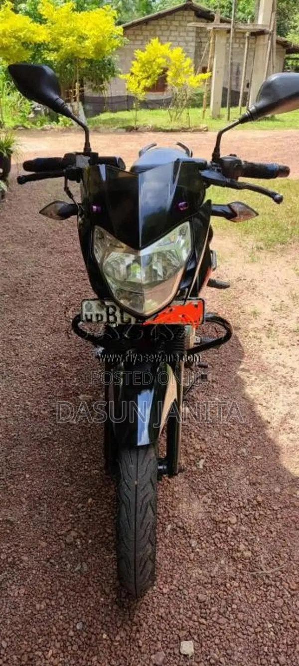Bajaj Pulsar 135 2015 Motorbike (Used)