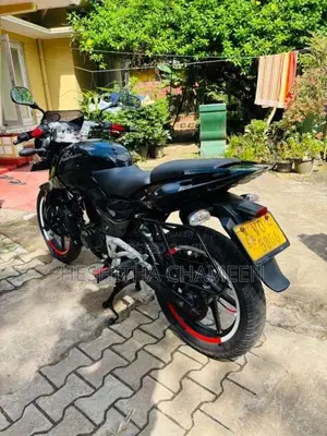 Bajaj Pulsar 180 2010 Motorbike (Used)