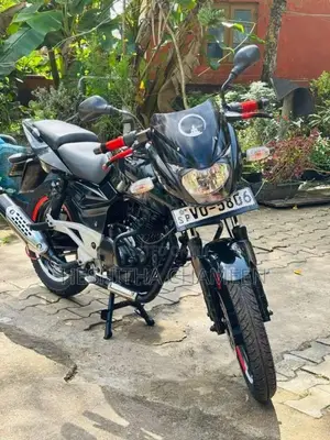 Bajaj Pulsar 180 2010 Motorbike (Used)
