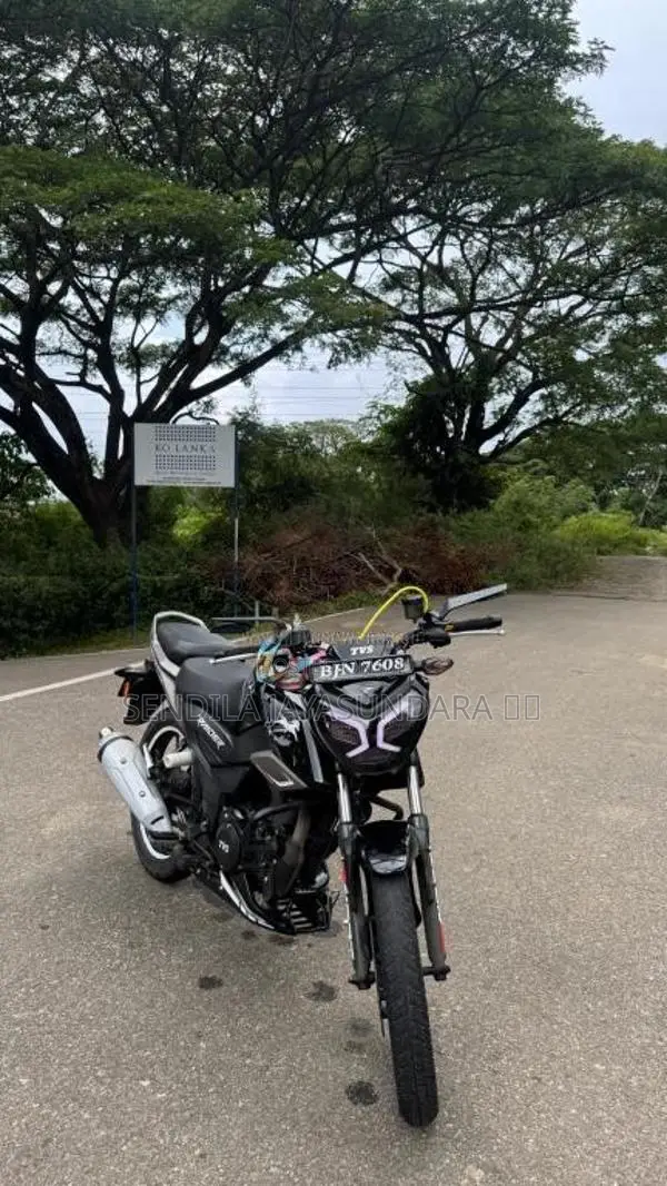 TVS Raider 125 2025 Motorbike (Used)