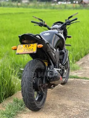 Yamaha FZ 2012 Motorbike (Used)