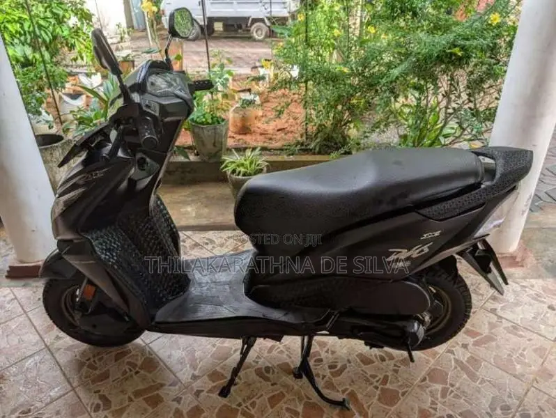 Honda Dio 2018 Motorbike (Used)