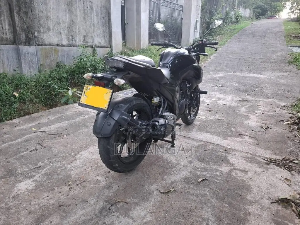 Yamaha FZ 2020 Motorbike (Used)