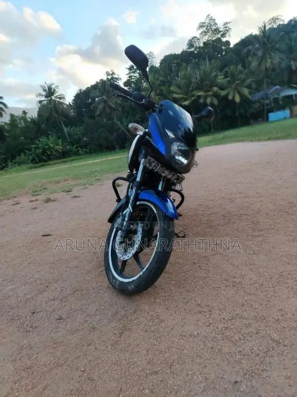 Bajaj Pulsar 150 2016 Motorbike (Used)