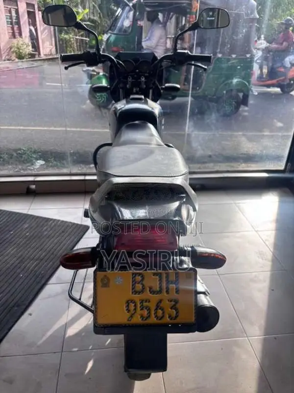 Bajaj CT-100 2024 Motorbike (Used)