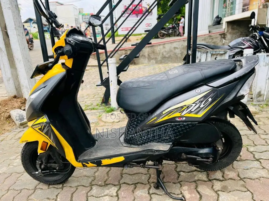 Honda Dio 2018 Motorbike (Used)