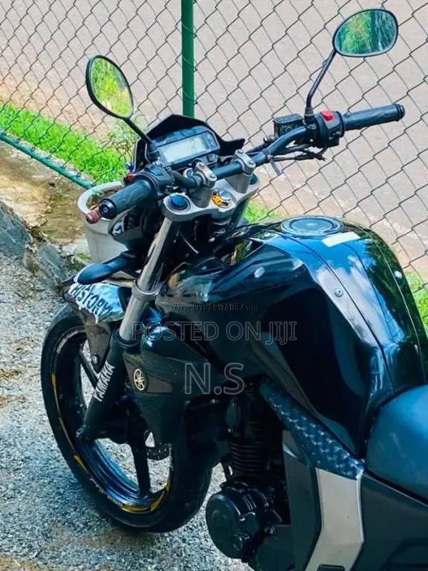Yamaha FZ 2016 Motorbike (Used)