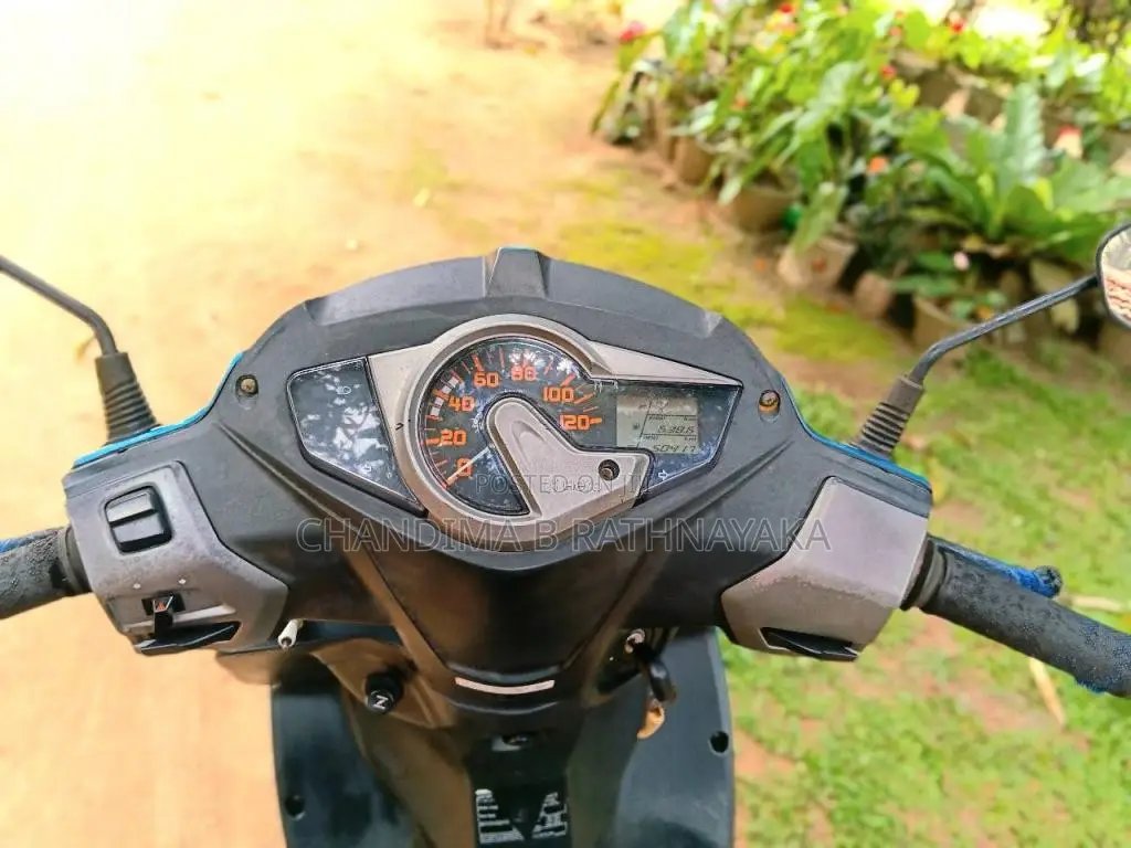 Hero Maestro 2018 Motorbike (Used)