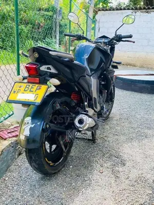 Yamaha FZ 2016 Motorbike (Used)