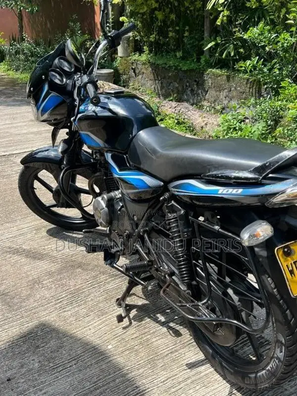 Bajaj Discover 100 2013 Motorbike (Used)