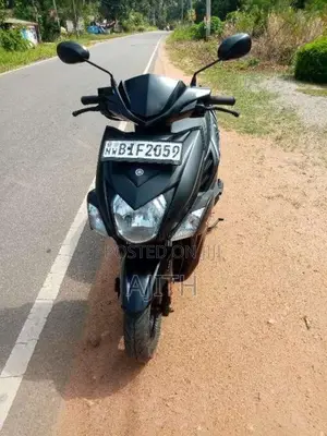 Yamaha RAY Zr 2019 Motorbike (Used)