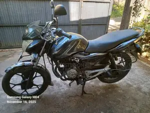 Bajaj Discover 2015 Motorbike (Used)