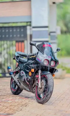 Honda CBR 1996 Motorbike (Used)