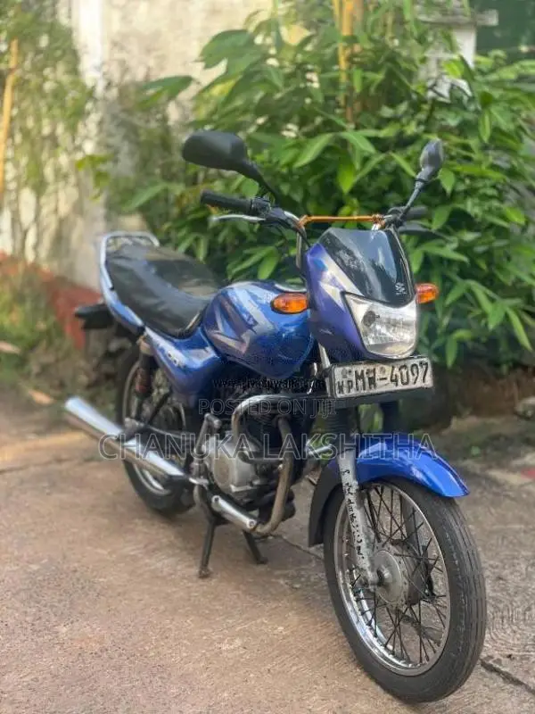 Bajaj CT-100 2005 Motorbike (Used)
