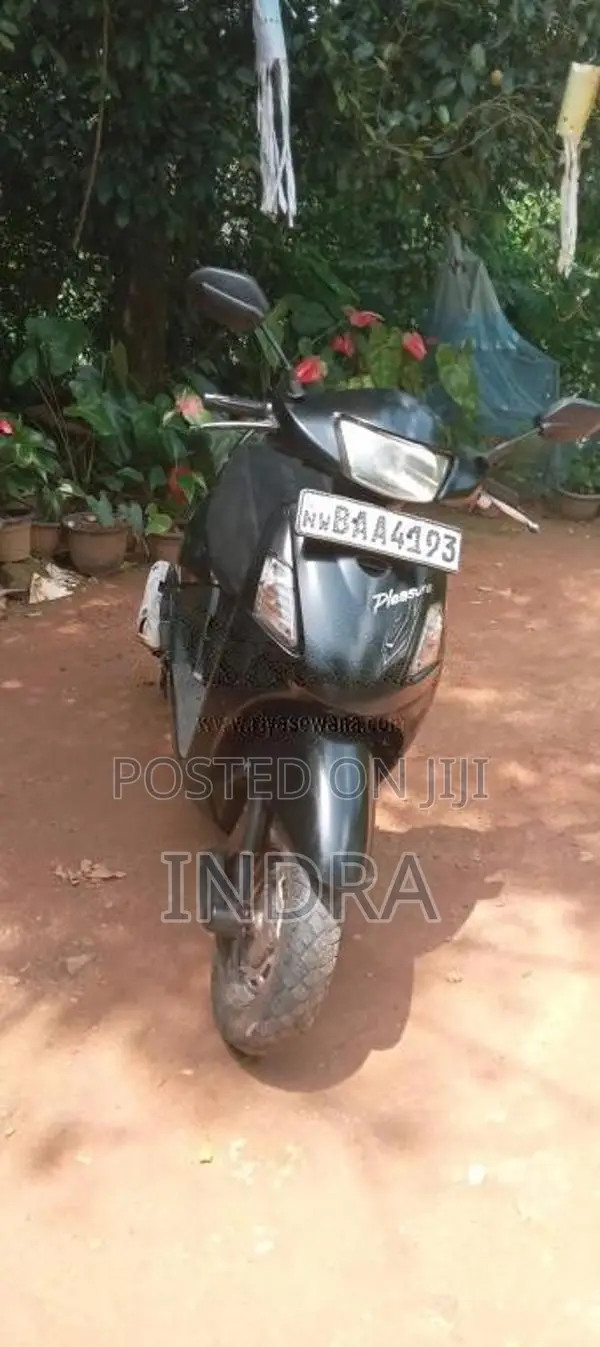 Hero Pleasure 2013 Motorbike (Used)