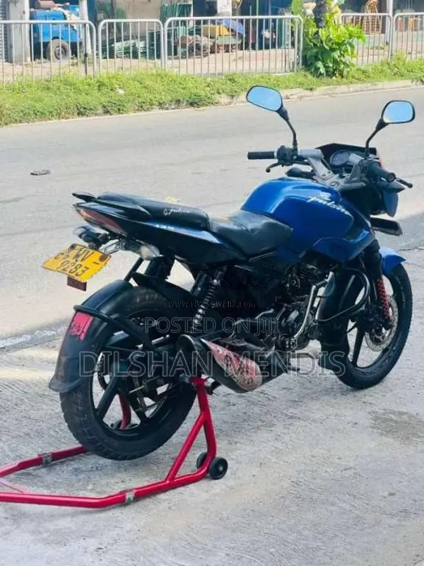 Bajaj Pulsar 135 2011 Motorbike (Used)