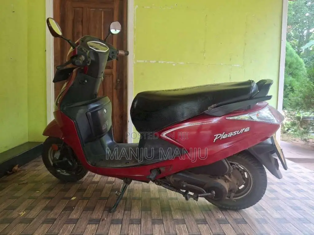 Hero Pleasure 2013 Motorbike (Used)