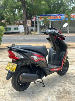 Honda Dio 2017 Motorbike (Used)