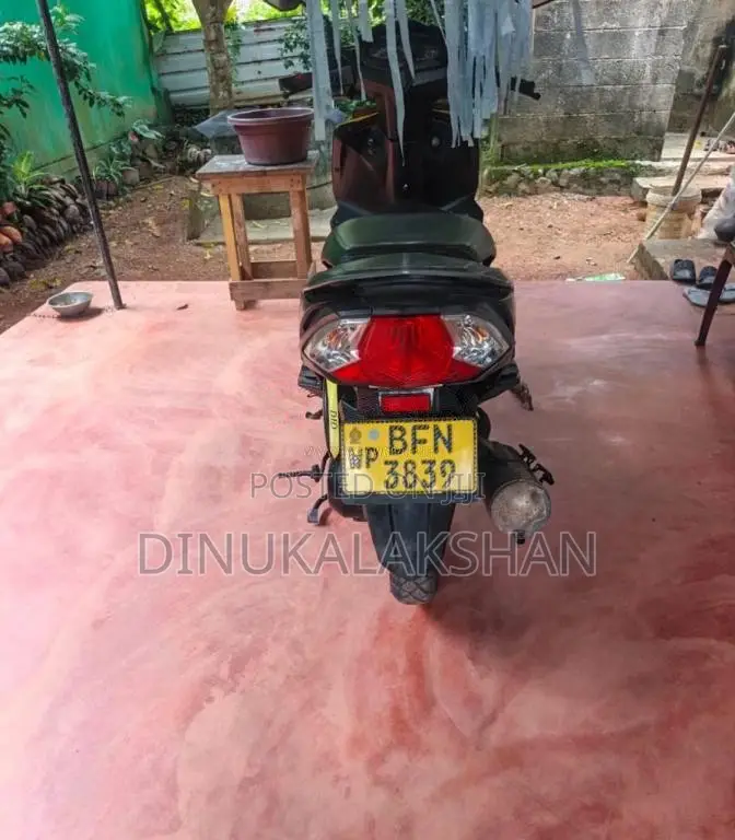 Honda Dio 2017 Motorbike (Used)