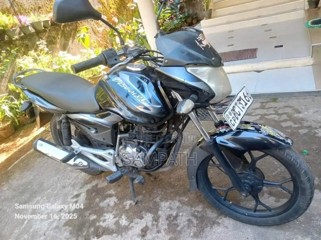 Bajaj Discover 2015 Motorbike (Used)