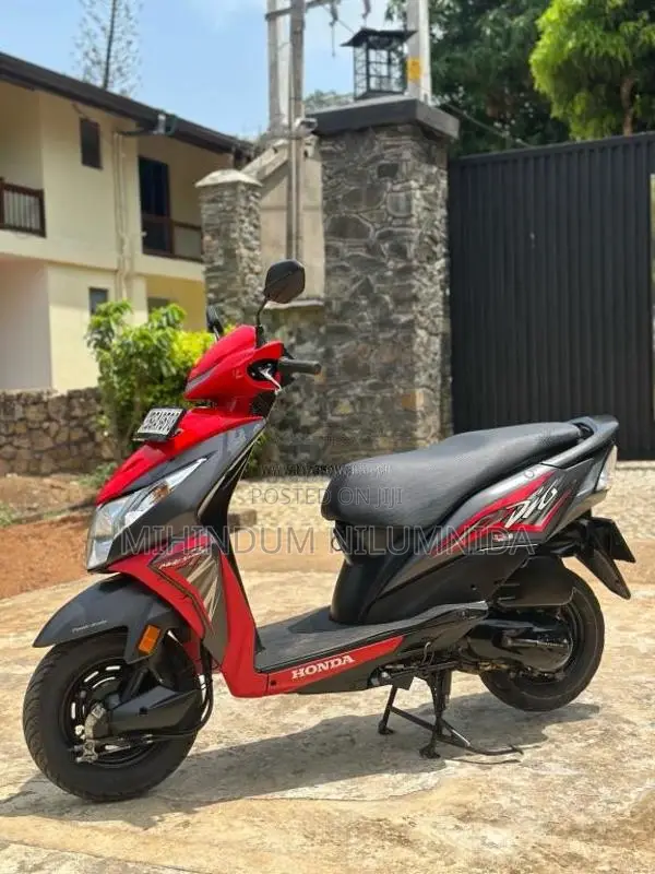 Honda Dio 2017 Motorbike (Used)