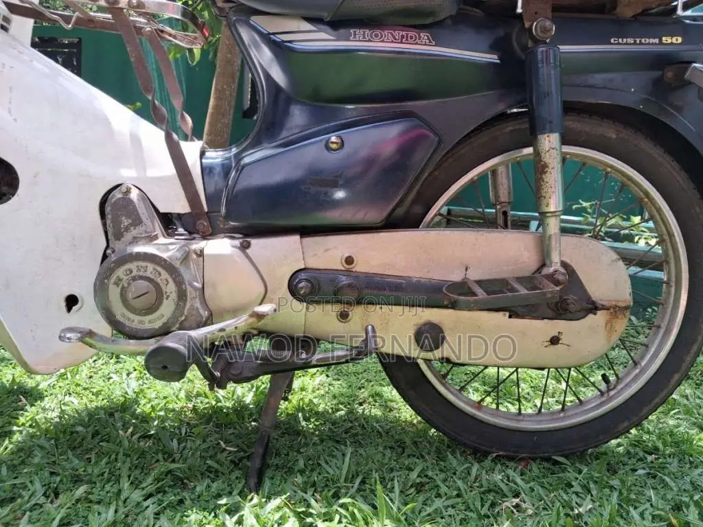 Honda Super Cub 1996 Motorbike (Used)