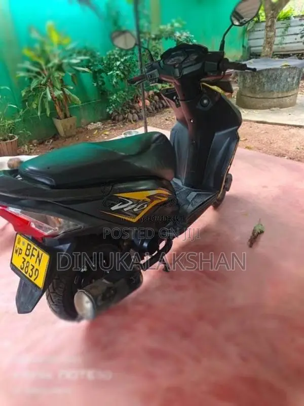 Honda Dio 2017 Motorbike (Used)