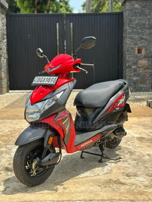 Honda Dio 2017 Motorbike (Used)