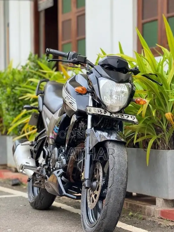 Yamaha FZ 2014 Motorbike (Used)