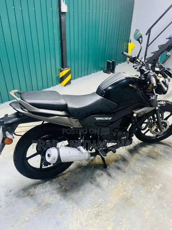 TVS Raider 2025 Motorbike (Used)