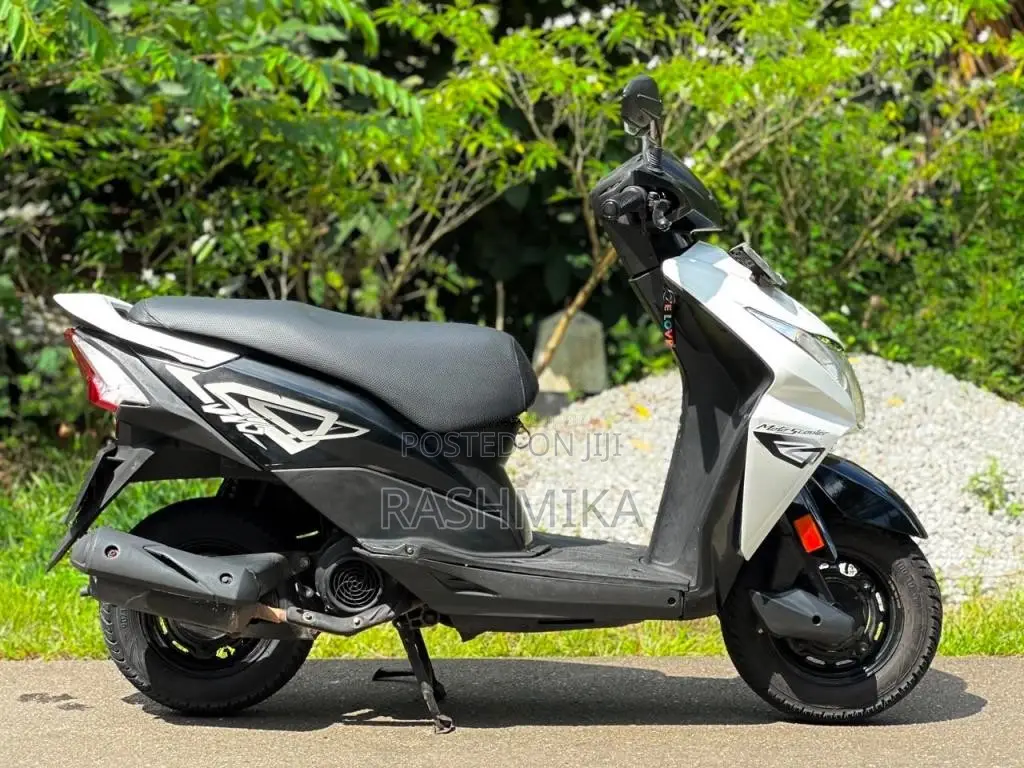 Honda Dio 2016 Motorbike (Used)