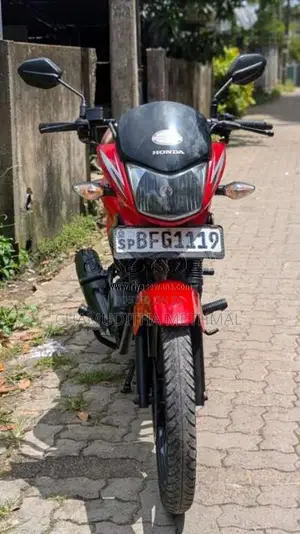 Honda Shine 2017 Motorbike (Used)