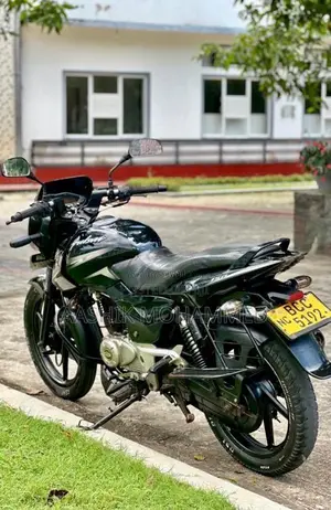 Bajaj Pulsar 150 2015 Motorbike (Used)
