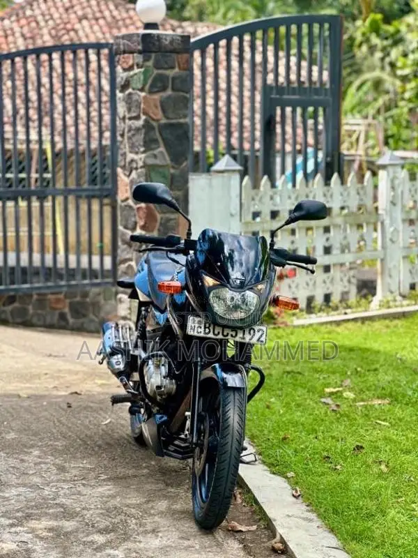 Bajaj Pulsar 150 2015 Motorbike (Used)