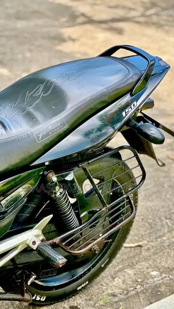 Bajaj Pulsar 150 2015 Motorbike (Used)