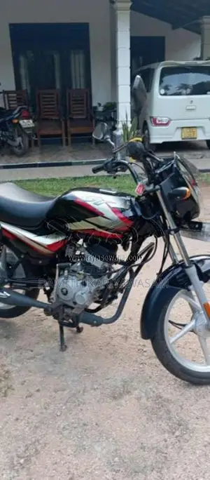 Bajaj CT-100 2025 motorcycle (Used)