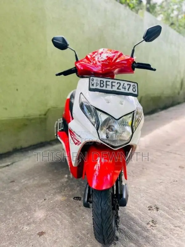 Honda Dio 2017 Motorbike (Used)