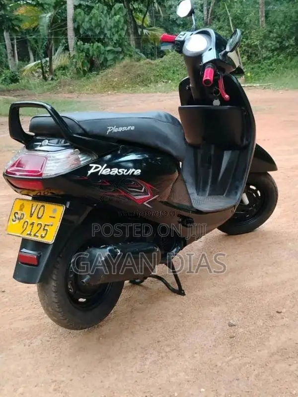 Hero Pleasure 2010 Motorbike (Used)