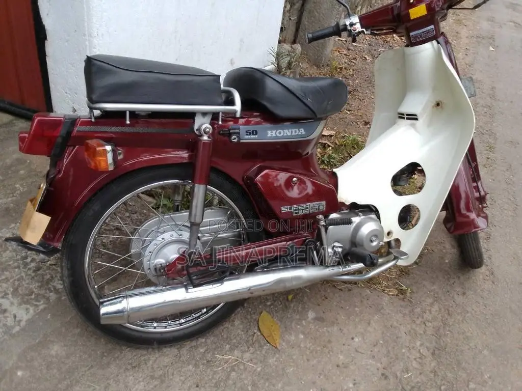 Honda Super Cub Custom 50 Japan 2005 Motorbike (Used)