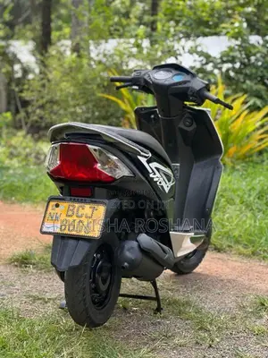 Honda Dio 2015 Motorbike (Used)