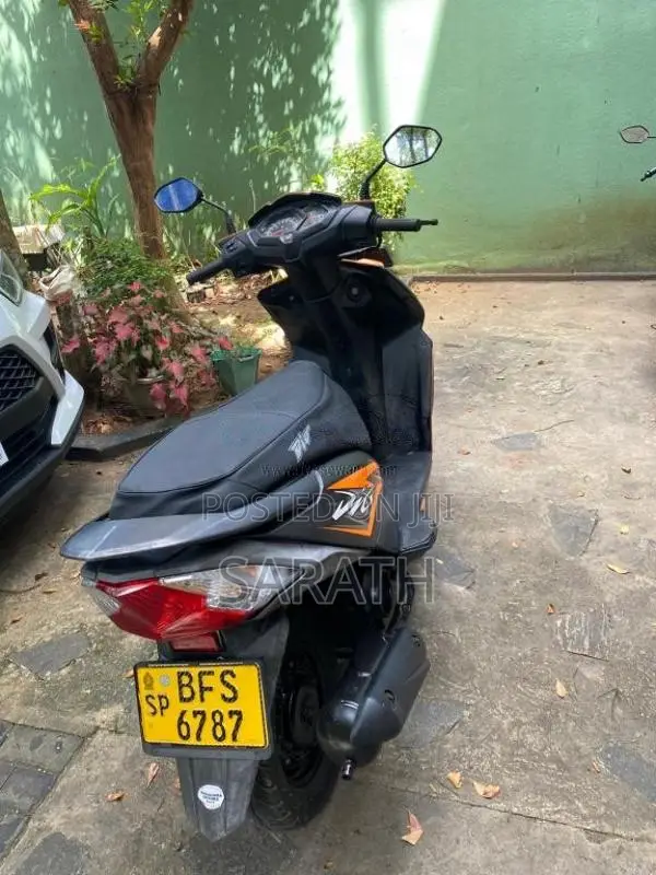 Honda Dio 2017 Motorbike (Used)