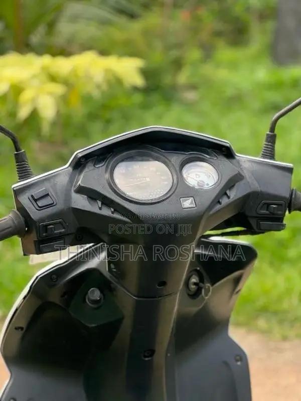 Honda Dio 2014 Motorbike (Used)