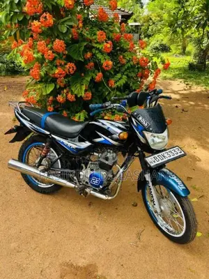 Bajaj CT-100 2015 Motorbike (Used)
