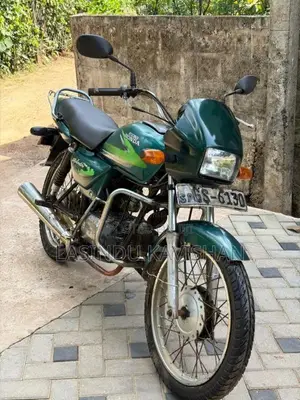 Hero-Honda Splendor 2002 Motorbike (Used)