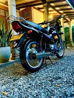 Bajaj CT-100 2015 Motorbike (Used)