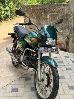 Hero-Honda Splendor 2002 Motorbike (Used)