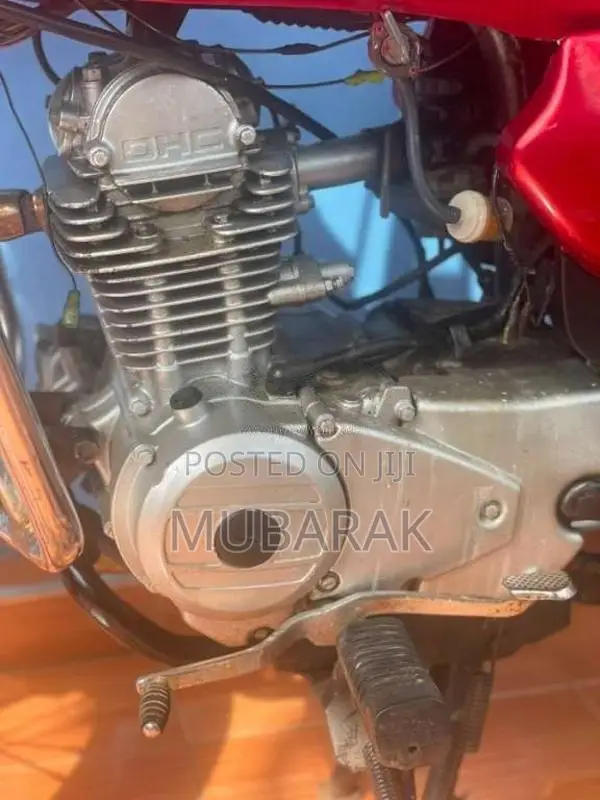 Bajaj Caliber 2003 Motorbike (Used)