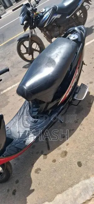 TVS Scooty Streak 2013 Motorbike (Used)