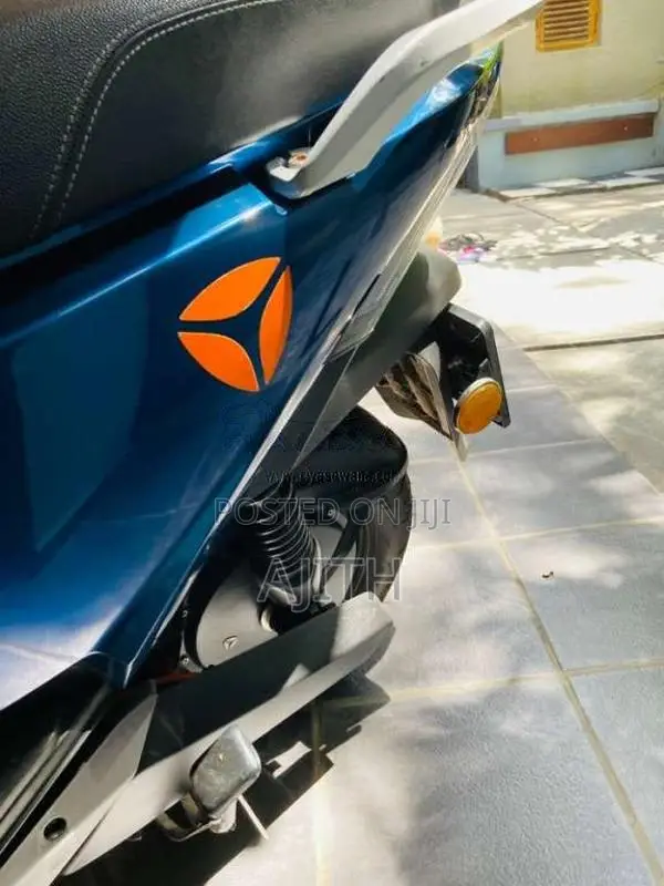 Yadea T5 2024 Motorbike (Used)