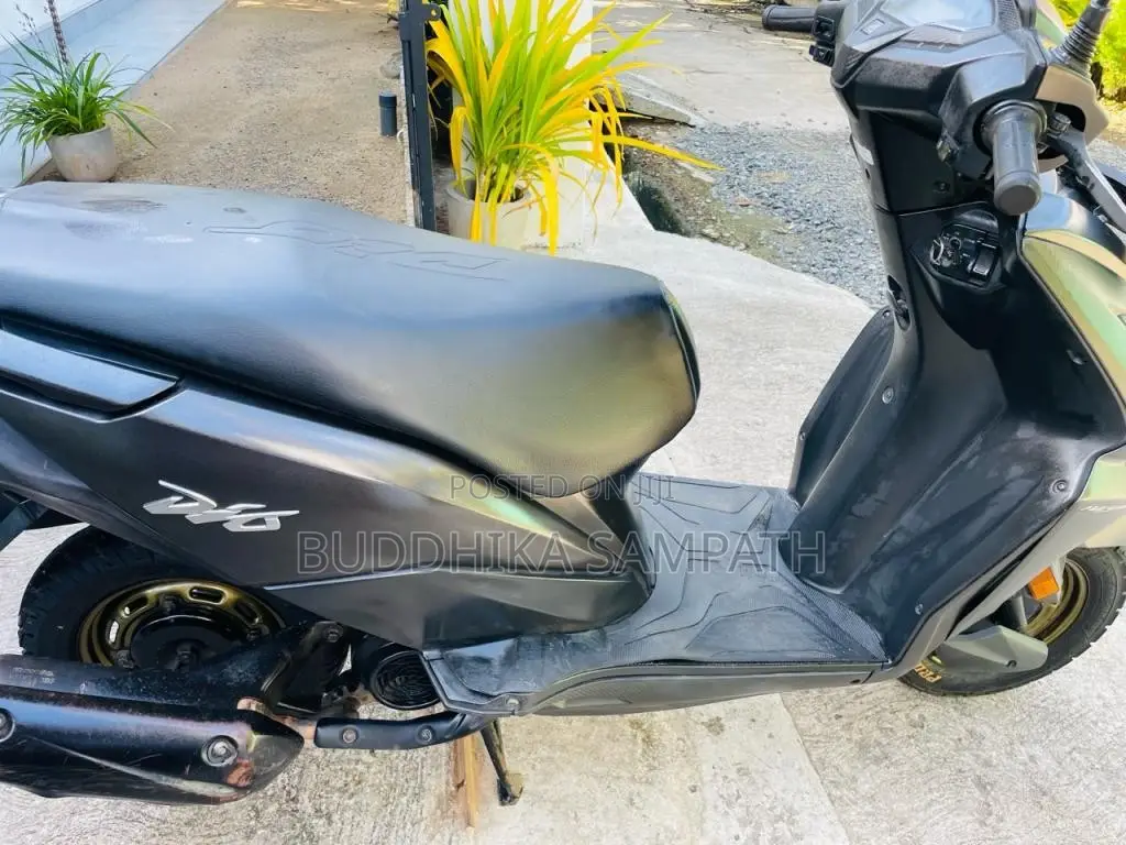Honda Dio 2019 Motorbike (Used)